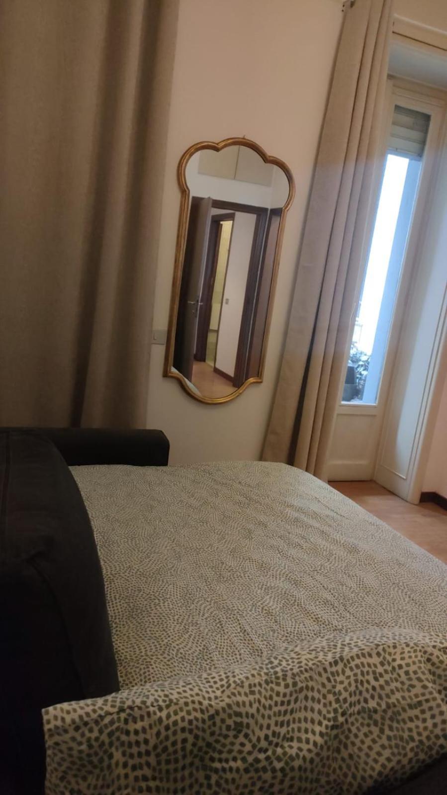 Very Big Apartment At 3 Minutes On Foot From Duomo Cathedral Mailand Exterior foto